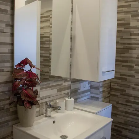 Apartment Il Piccolo Attico Comfort House *